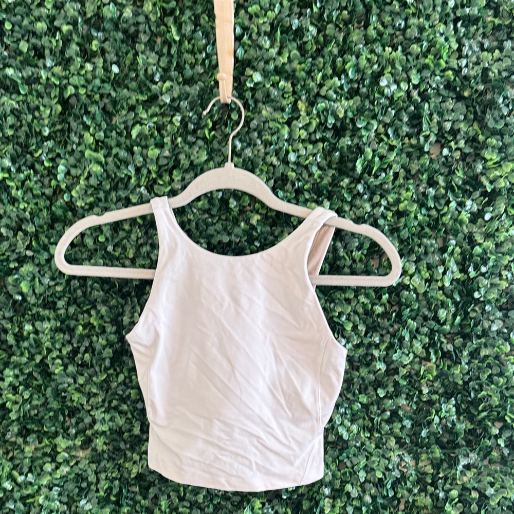 Women's WHITE CROP LULULEMON Tank Top LIKE NEW EUC SZ 0/2 XS  LINED TEEN WORKOUT